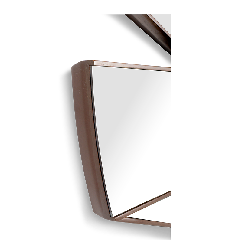 Est-Ouest Mirror