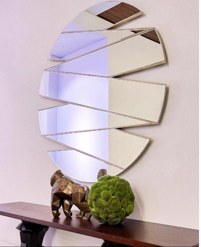 Est-Ouest Mirror