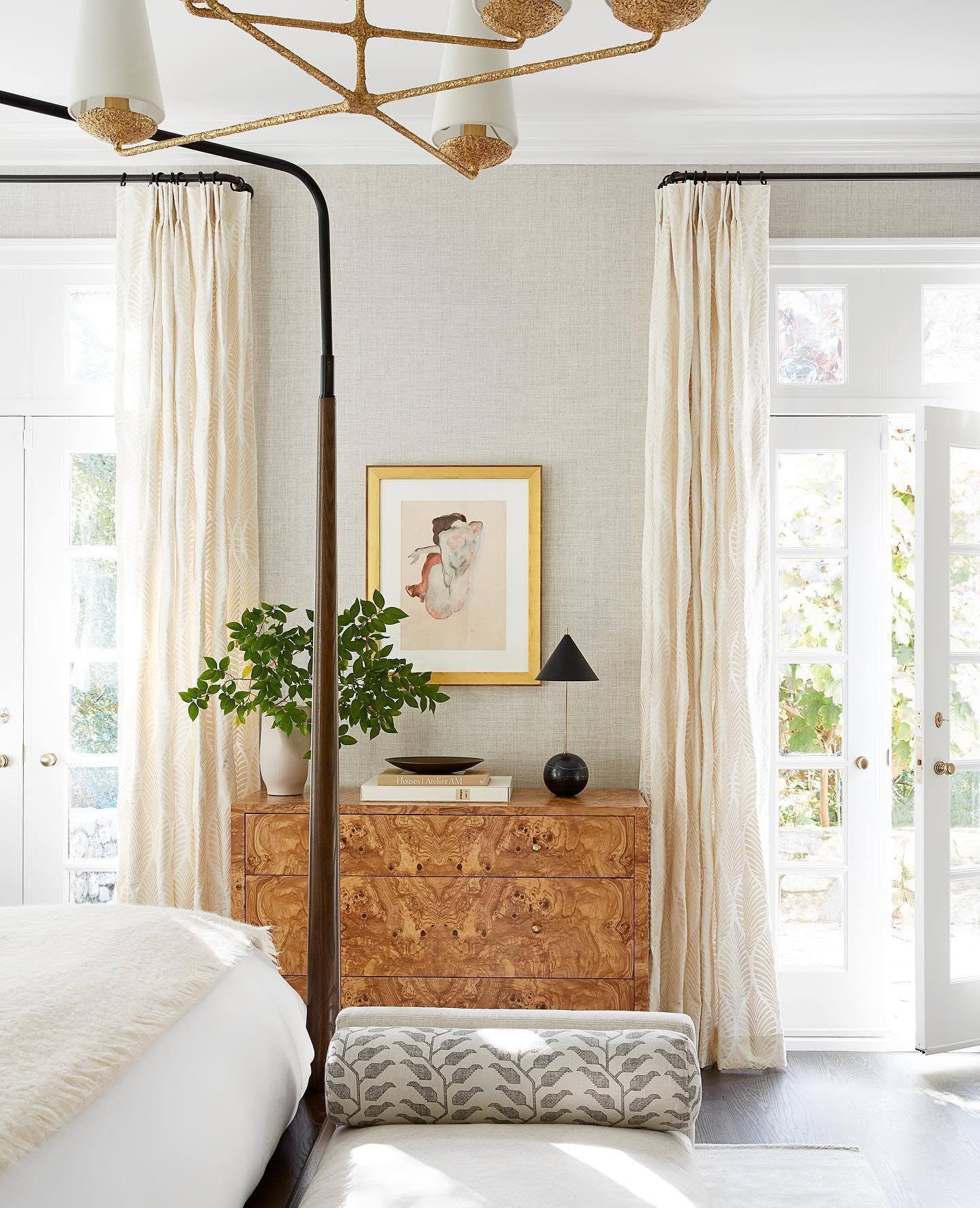 Cleo Orb Base Accent Lamp