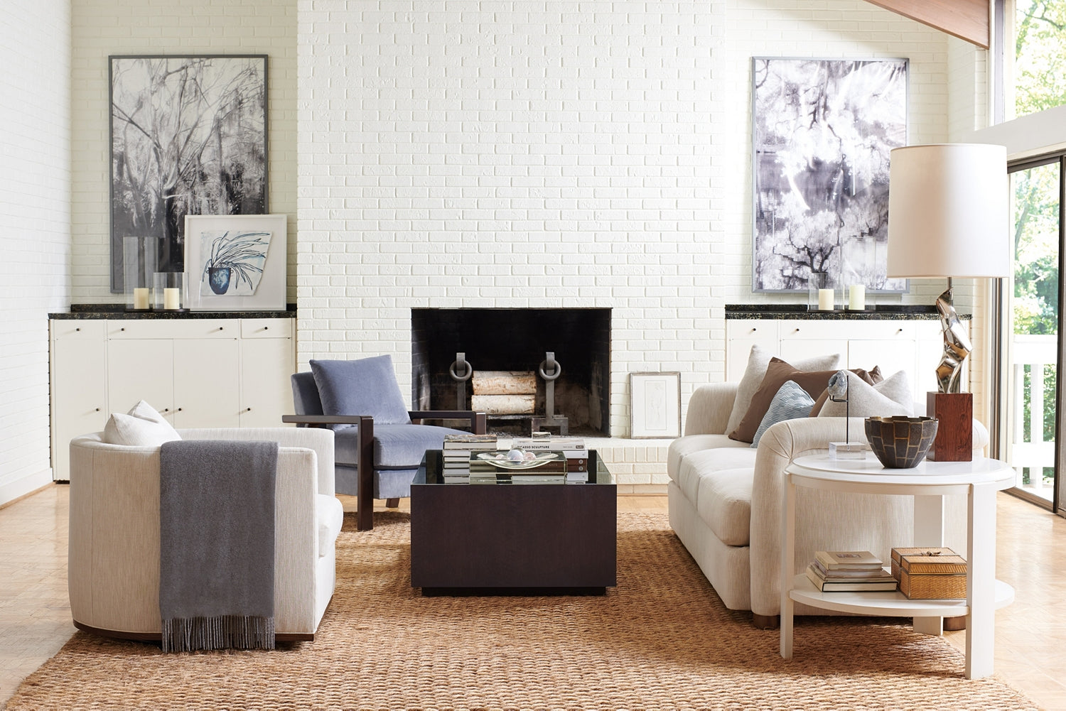 Susan Swivel Lounge Chair