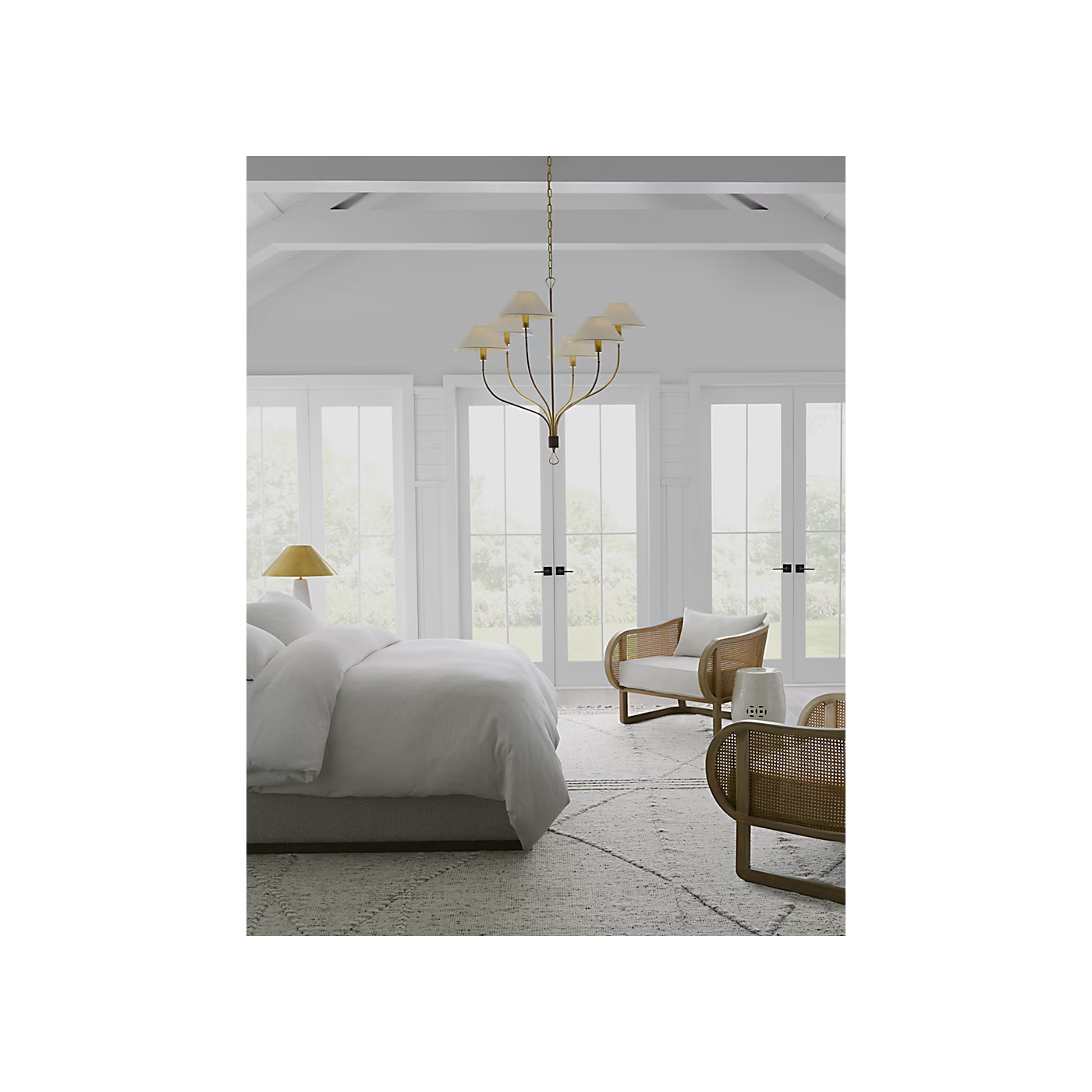 Griffin Large Staggered Tail Chandelier