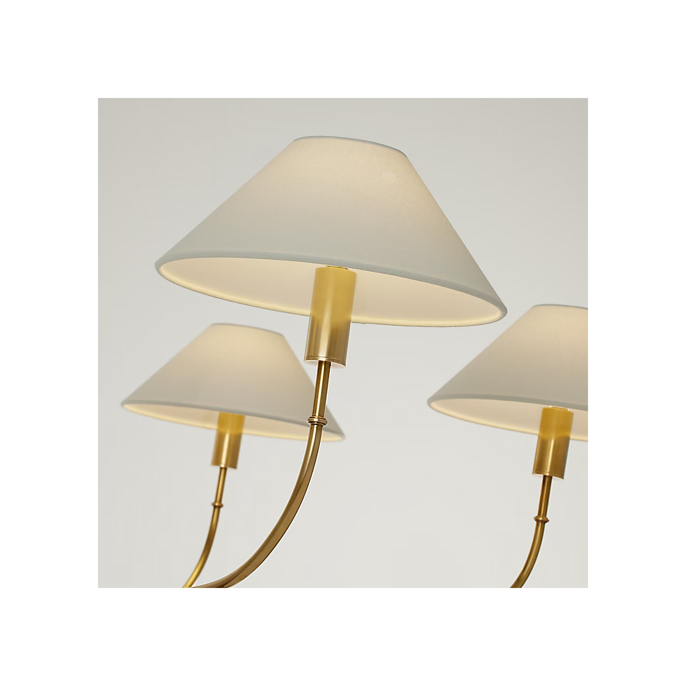 Griffin Grande Tail Chandelier