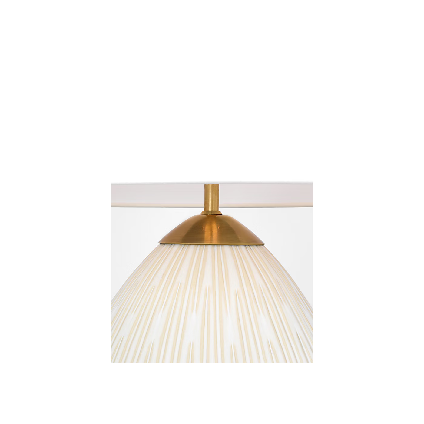 Vesse 28" Table Lamp
