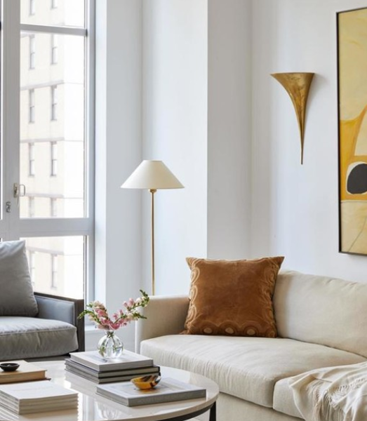 Alina Tail Sconce