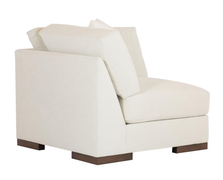 Vistage Sofa (Made For You)